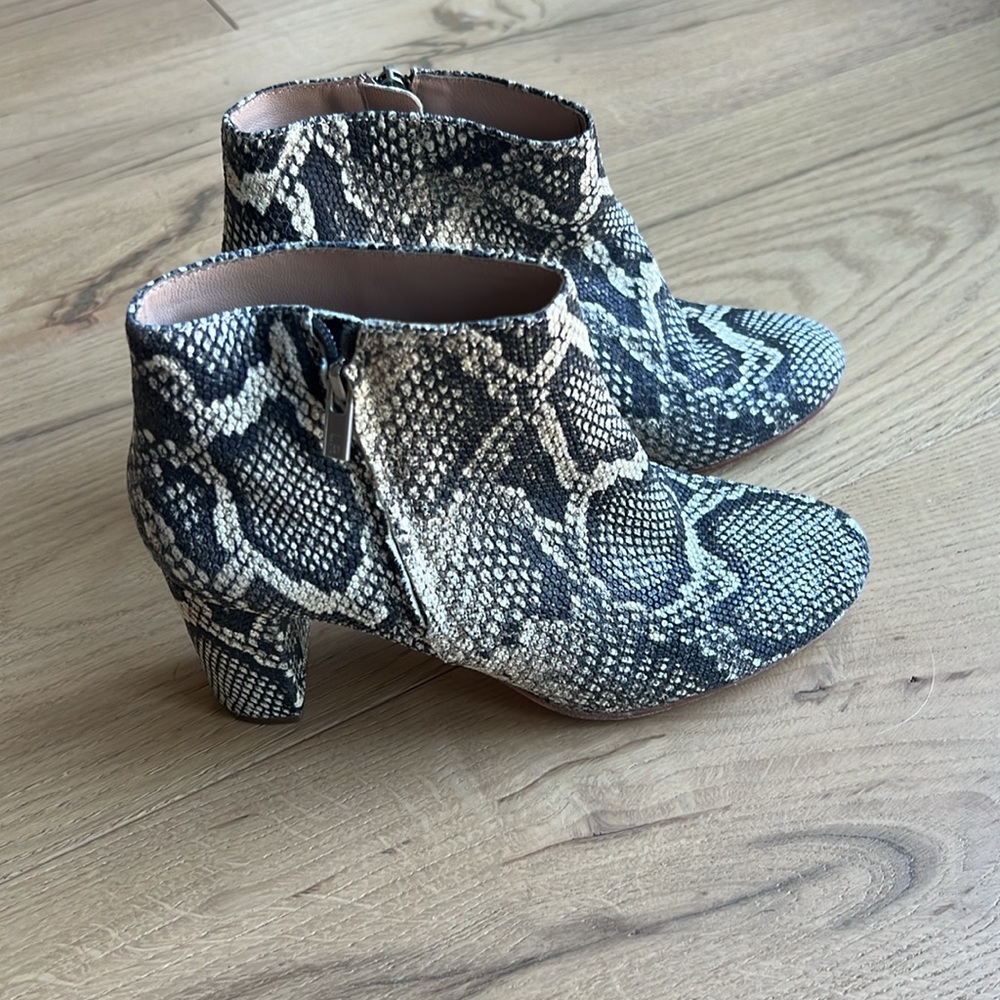 Loeffler Randall Greer Python Booties In Size 5.5 - image 8